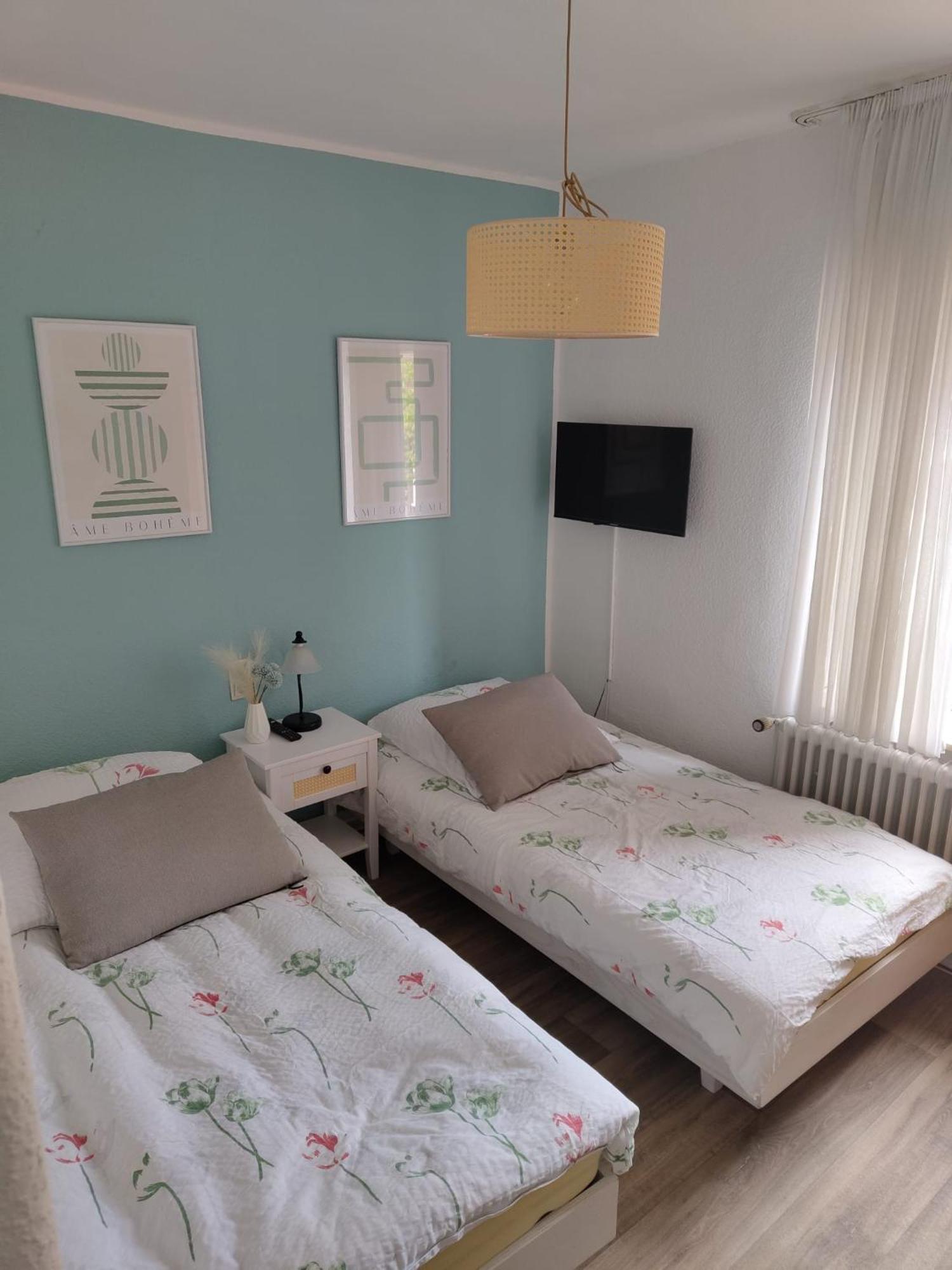 Guesthouse - Weeze Rooms Buitenkant foto
